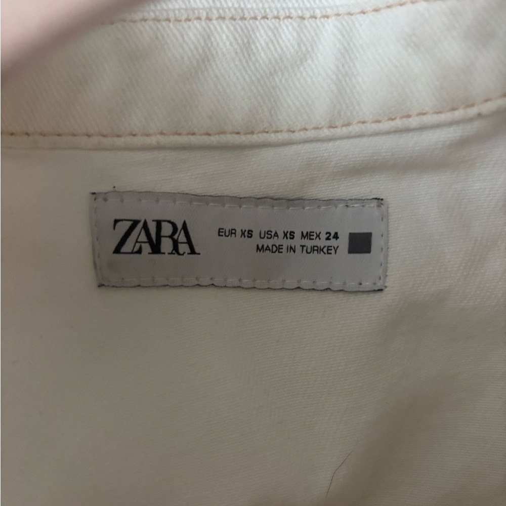 Zara denim button down shirt - Picture 2 of 2